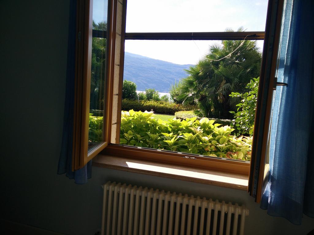 Torre Degli Ulivi Bed & Breakfast Тиняле Екстериор снимка