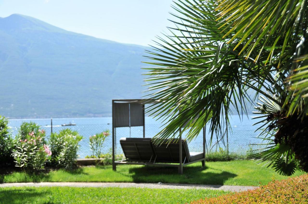 Torre Degli Ulivi Bed & Breakfast Тиняле Екстериор снимка